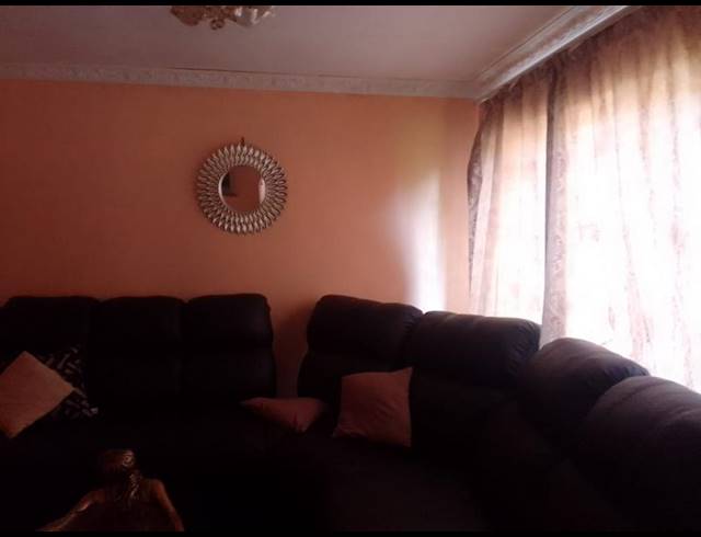 3 BEDROOM HOUSE FOR SALE IN DAWN PARK EXT